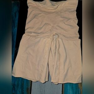 Spanx, shorts,  nude, power series, sz small